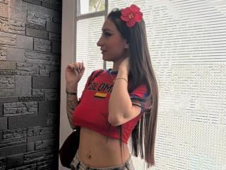 Ver la ficha detallada de MaddyCarina