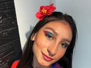 Ver la ficha detallada de MaddyCarina