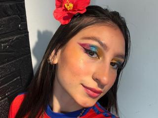 MaddyCarina's Model Profile