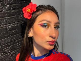 Ver la ficha detallada de MaddyCarina