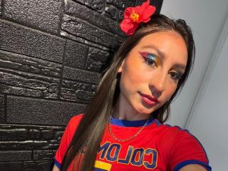 Ver la ficha detallada de MaddyCarina