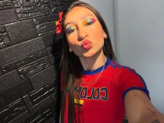 Ver la ficha detallada de MaddyCarina