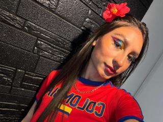 Ver la ficha detallada de MaddyCarina