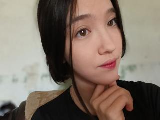 AshleyNaone's Model Profile