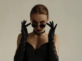 PetrinaRaven's Model Profile