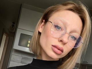 PetrinaRaven's Model Profile