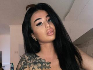 CelesteNyx's Model Profile