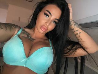 CelesteNyx's Model Profile