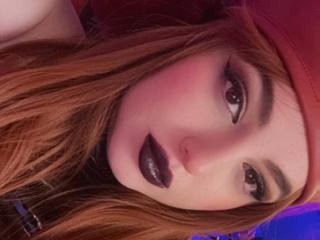 AzucenaSuency's Model Profile