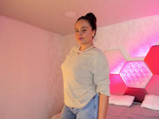 Se komplett profil för ArielleWilde