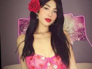 Se komplett profil för SweetPinkieFrench