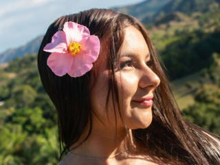 Ver la ficha detallada de AlessiaFerry