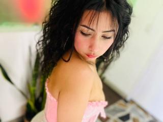 Xem hồ sơ đầy đủ của BonnieBloom