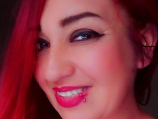 Ver la ficha detallada de SarahMoonx
