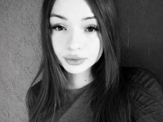 Se dtaljerede oplysninger for BreanaAdina