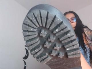 Ver la ficha detallada de ZarayFeet