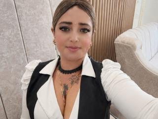 Se dtaljerede oplysninger for AlessadraJoness
