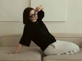 Se dtaljerede oplysninger for ElinaHaycock