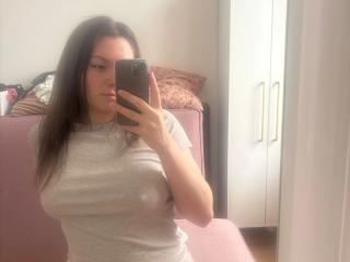 Se dtaljerede oplysninger for MsUnbekannt-hot