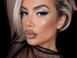 Lellie's Model Profile