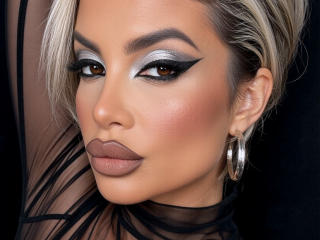 Lellie's Model Profile