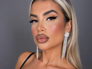 Lellie's Model Profile
