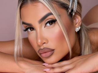 Lellie's Model Profile