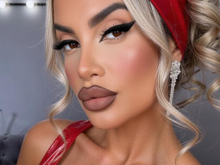 Lellie's Model Profile