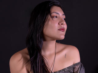 ValeryMartinez's Model Profile