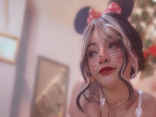 LaurenEvie69's Model Profile