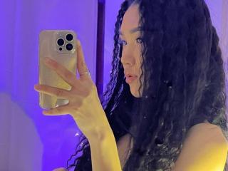 DivineMadness's Model Profile
