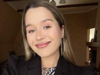 Viktoriyya's Model Profile