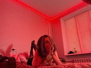 MackenzieCostantino's Model Profile
