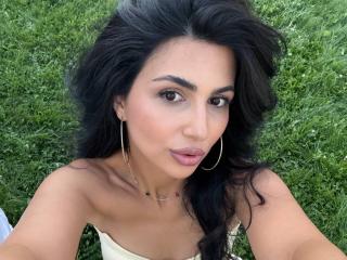 AdrianaPierce's Model Profile