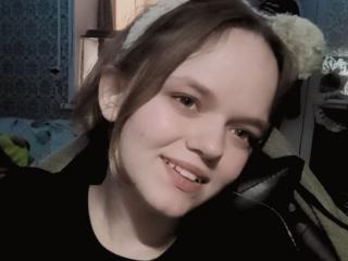 Lásd a AngeliaAmstutz teljes profilját