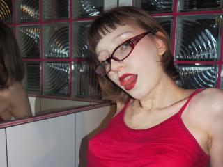 Lásd a AlexaSexy-hot teljes profilját
