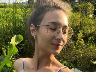 Ver la ficha detallada de AlyceErway