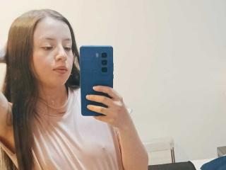 Lásd a VioletaNova teljes profilját