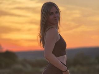 Lásd a isadora-hot teljes profilját