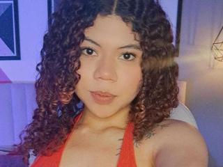 См. подробные сведения о модели SofiaJackson