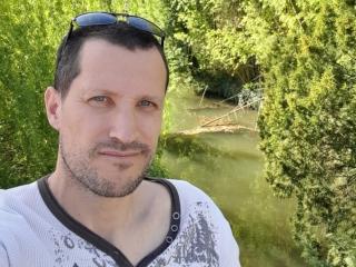 Ver la ficha detallada de MisterFredX