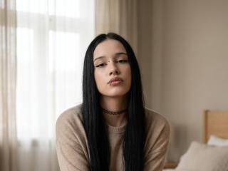 انظر إلى الملف المفصل لـ LadyKezele