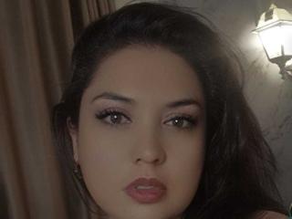 انظر إلى الملف المفصل لـ PaulaAnd