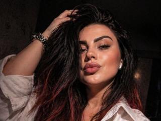انظر إلى الملف المفصل لـ MyraKeldy