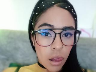 انظر إلى الملف المفصل لـ StellaBeckker