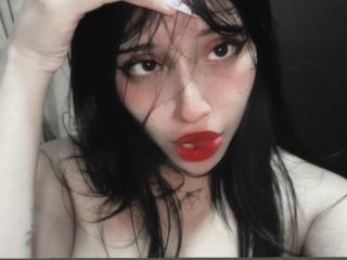 انظر إلى الملف المفصل لـ ViolettSex