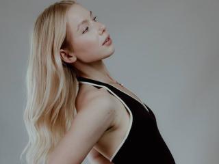 انظر إلى الملف المفصل لـ LaurindaLupacchino