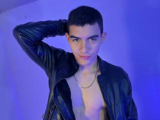 انظر إلى الملف المفصل لـ SebastiianVega