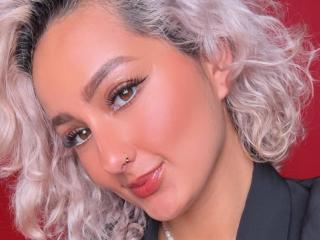 См. подробные сведения о модели ElenaSaenz