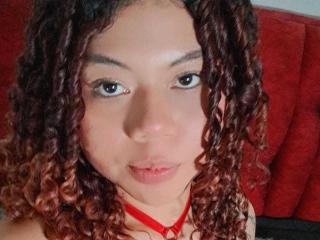 См. подробные сведения о модели SofiaJackson
